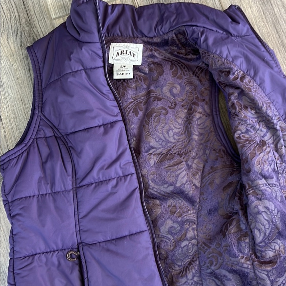 Ariat Riding Vest - Picture 5 of 7